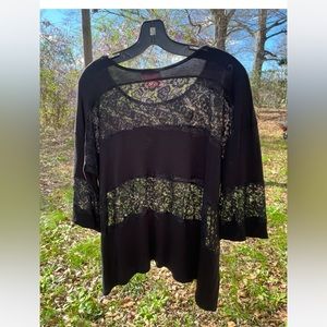 Romeo & Juliet Couture lace top